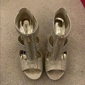 Gorgeous sparky heals